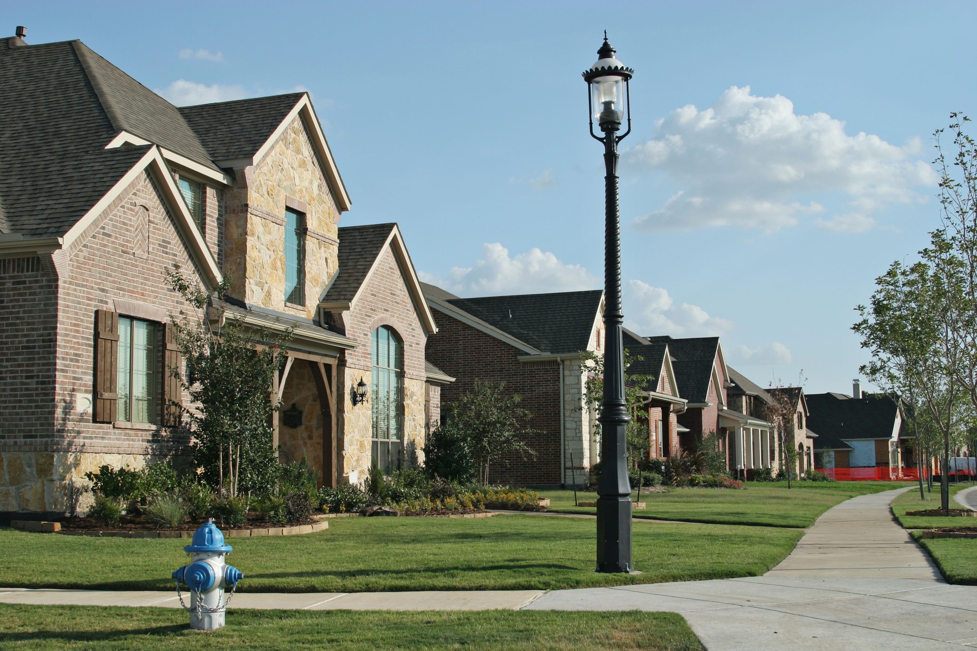 Texas Fix and Flip Loan. Secure up to 93% of the purchase price and 100% of the rehab cost with our fix and flip loans. Ideal for real estate investors looking to buy, renovate, sell, and repeat. Instant approval. Contact us today.