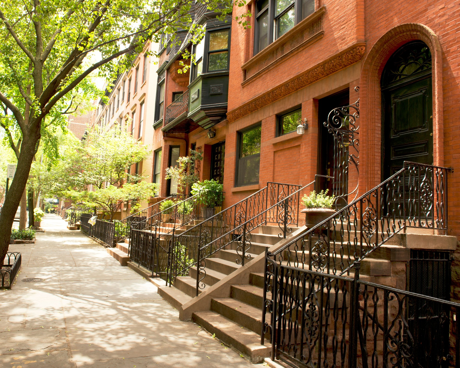 LGV Capital provides New York investment property loans with flexible terms and competitive rates. Finance single-family, multifamily, or portfolio rental properties to expand your real estate investments